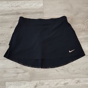 Ladies Nike golf skirt